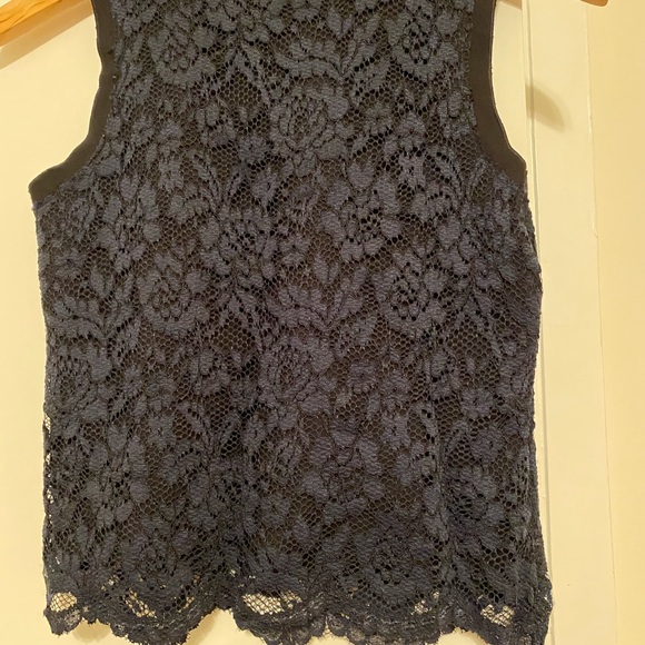 Vince Camuto top - Picture 2 of 4